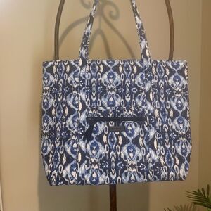 VERA BRADLEY High Performance Tote NEW